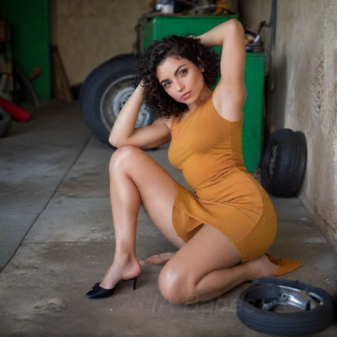 Jasmine, 38 ans, hispanique, cherche complice pour nuits torrides et passionnées !